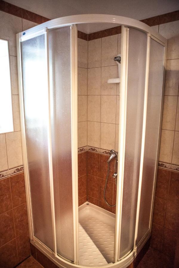 Apartments Alma Новаля Екстер'єр фото