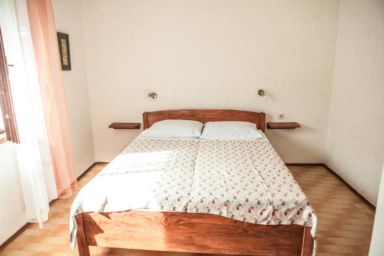 Apartments Alma Новаля Екстер'єр фото